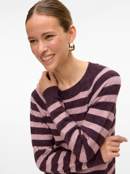 VERO MODA Knitted Striped O-Neck Jumper in Burgundy