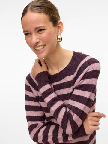VERO MODA Knitted Striped O-Neck Jumper in Burgundy