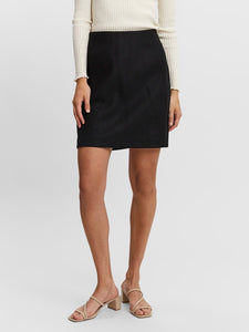 Vero Moda Short Skirt in Black