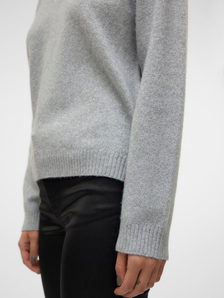 VERO MODA Knitted O-Neck Glitter Jumper in Light Grey