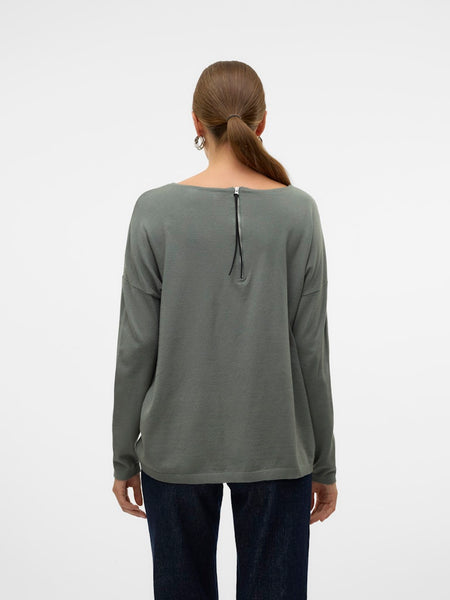 VERO MODA Long Sleeve Zip Back Top in Green