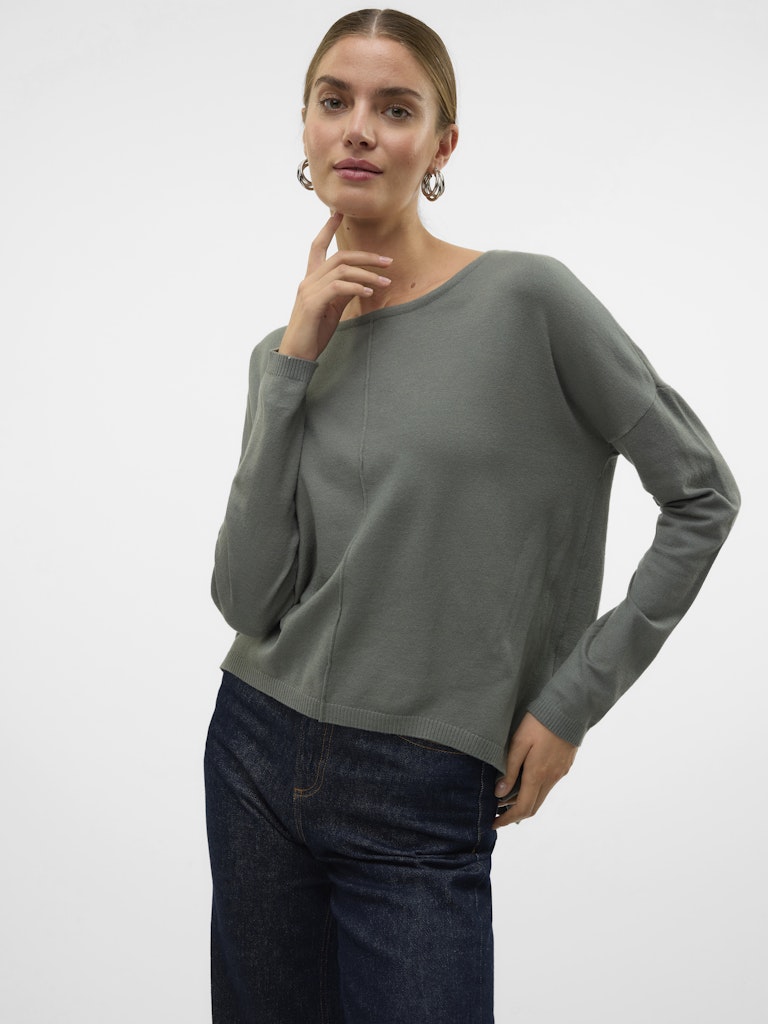 VERO MODA Long Sleeve Zip Back Top in Green