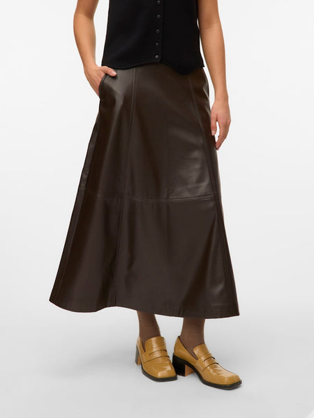 VERO MODA Coated Ankle Skirt in Brown