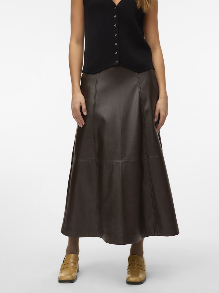 VERO MODA Coated Ankle Skirt in Brown