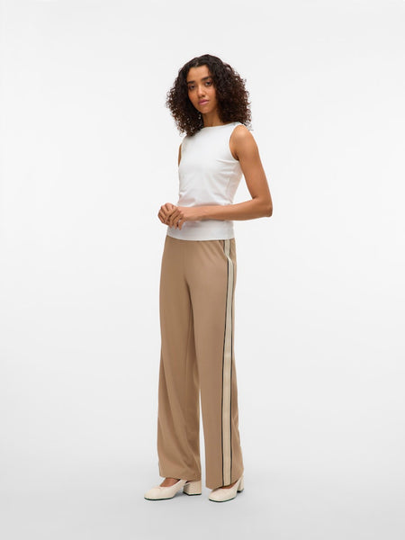 VERO MODA Wide Leg Panel Detail Trousers in Tan