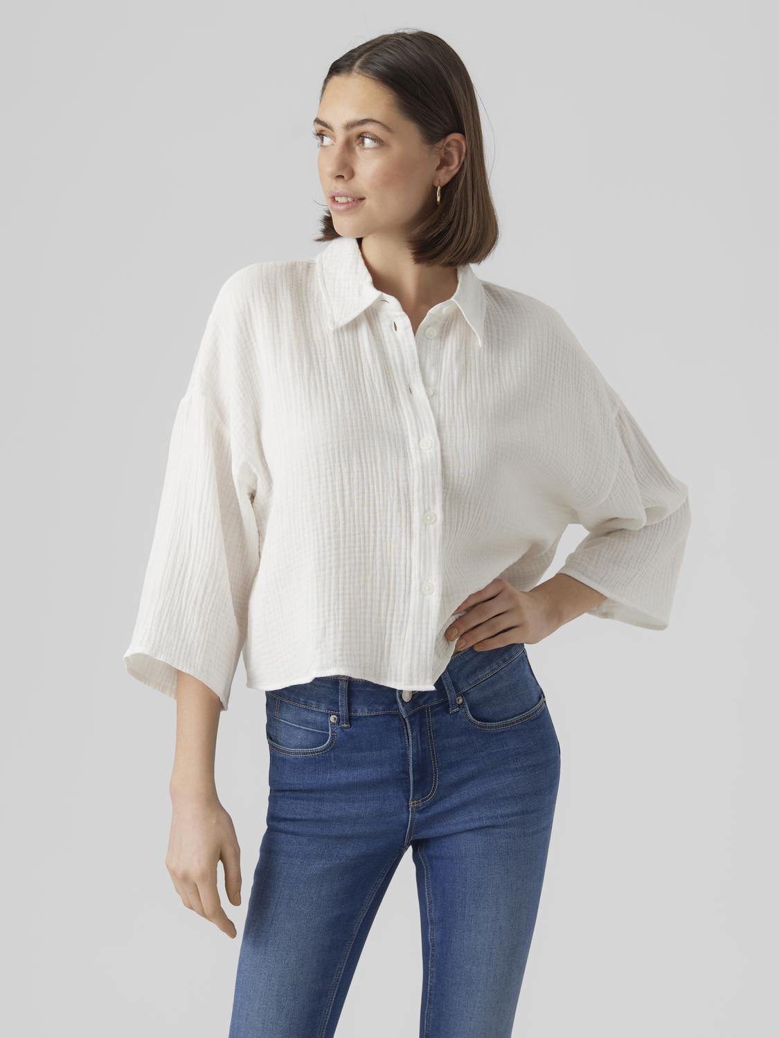 Vero Moda 3/4 Sleeve Cropped Cotton Shirt in White