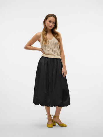 Vero Moda Midi Balloon Skirt in Black