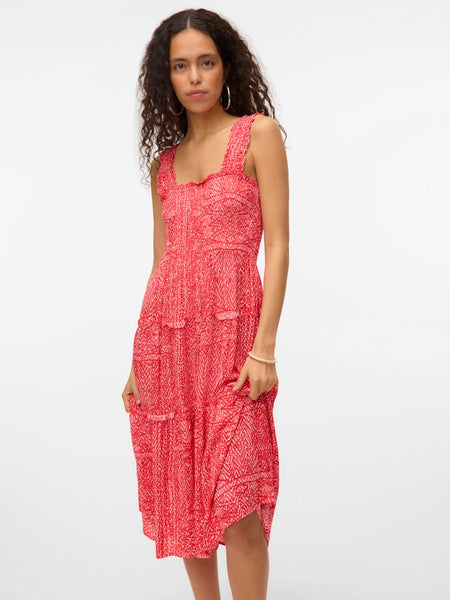 Vero Moda Patterned Midi Smock Dress in Coral