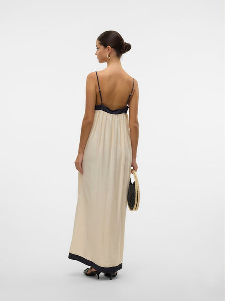 VERO MODA Contrasting Edge Ankle Dress in Cream