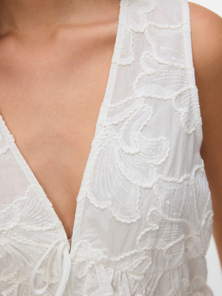 VERO MODA Embroidered Floral Sleeveless Tie Top in White