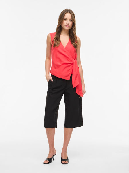 VERO MODA Linen Blend Sleeveless Knot Top in Red