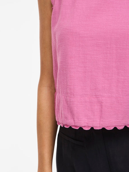 VILA Sleeveless Scallop Edge Top in Pink