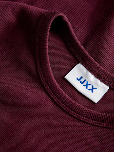 JJXX Long Sleeve Ribbed Top in Burgundy
