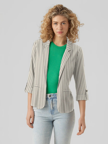 VERO MODA Striped 3/4 Sleeve Linen Blend Blazer in Beige