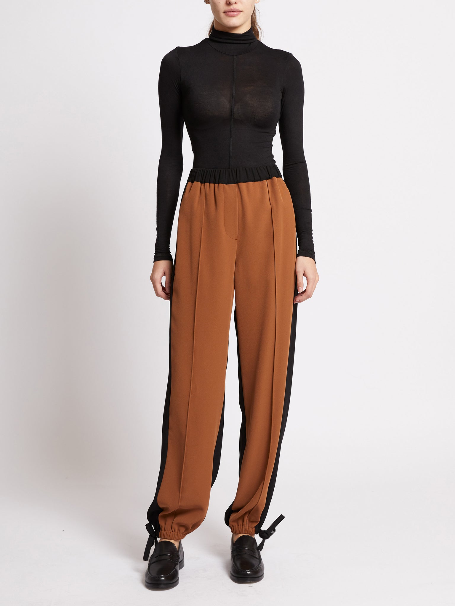 French Connection Bella Twill Contrast Trousers in Brown