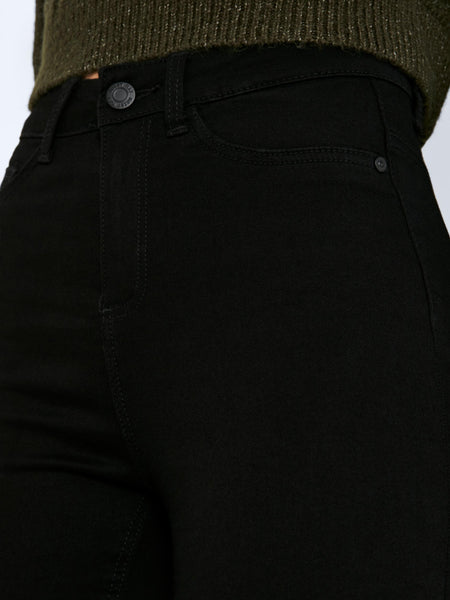 Noisy May NMCALLIE Skinny Fit Jeans in Black